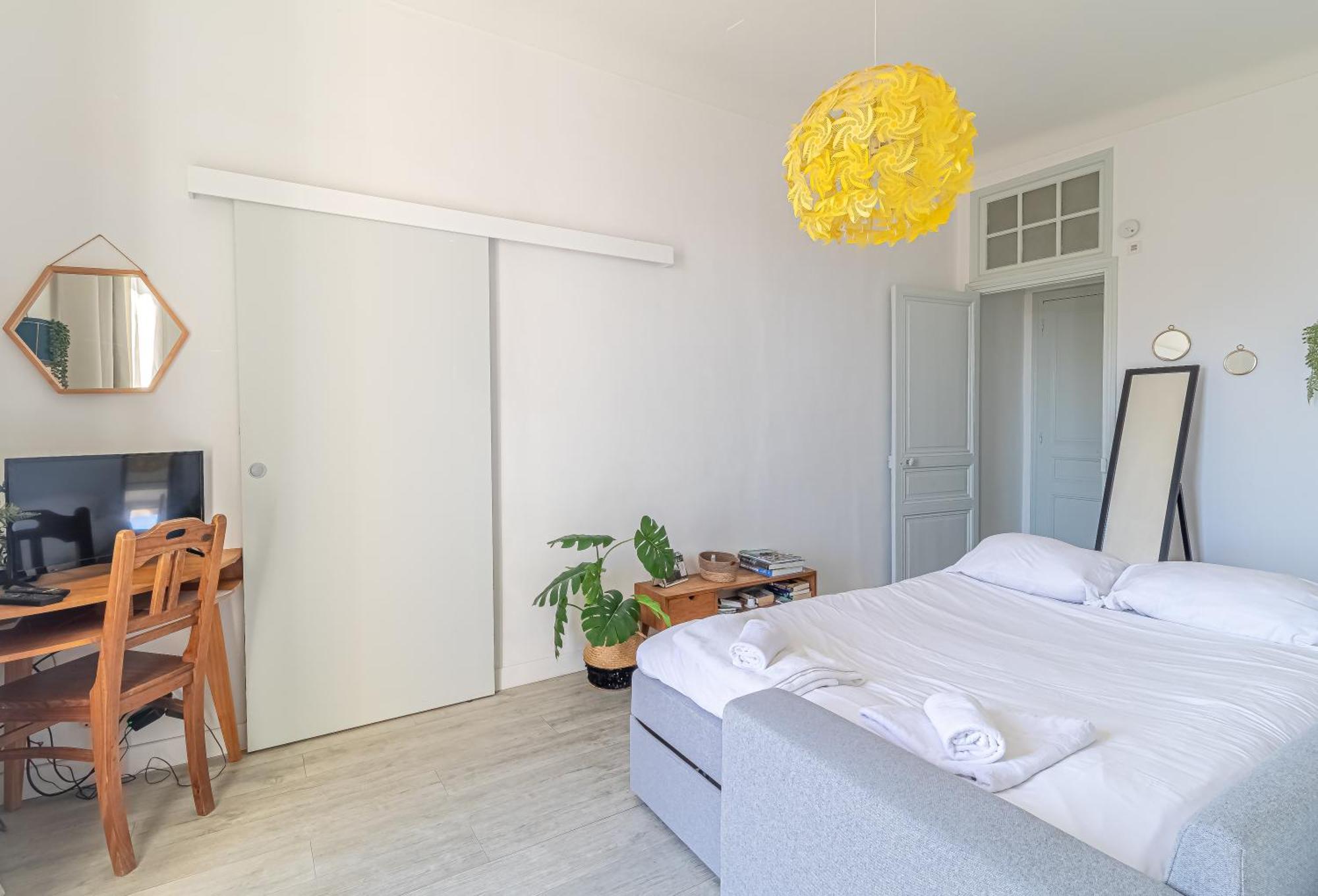 Charming Studio In The Heart Of Ментона Екстериор снимка